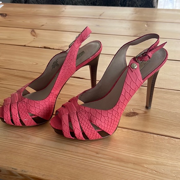 Guess Y2K Vintage Pink Platform Peep-toe Heels - Picture 3 of 8